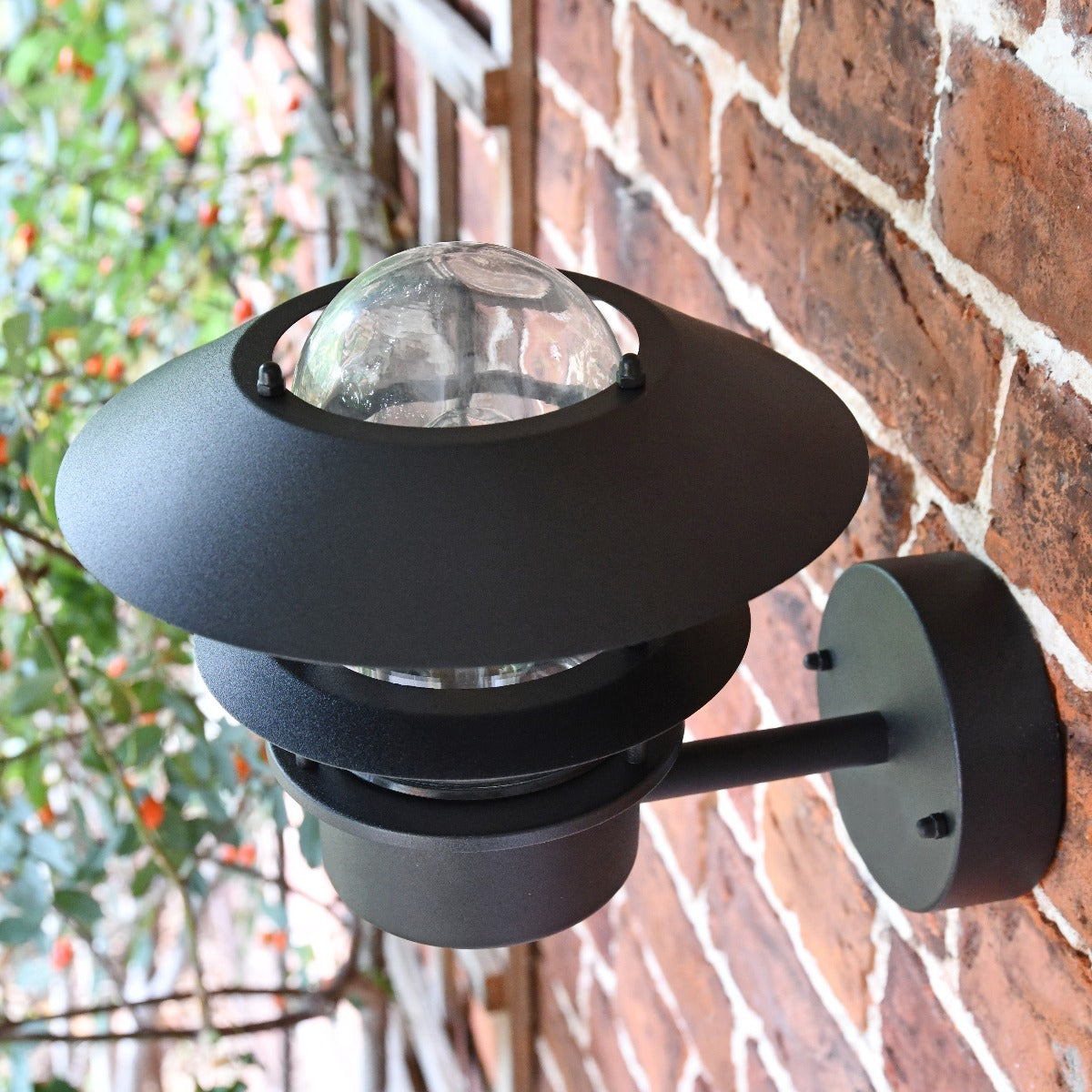 Modern Black Wall Mounted Light
