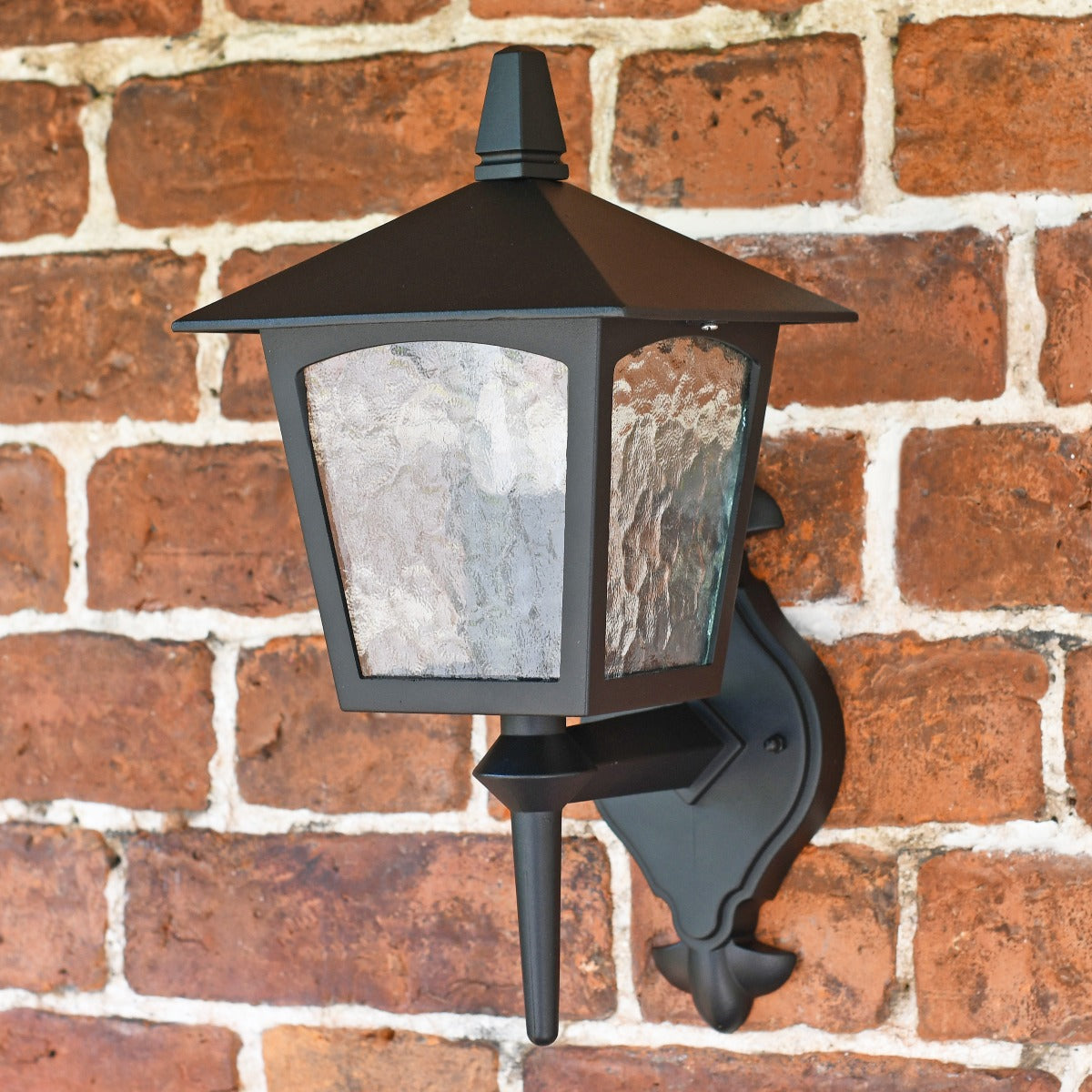 "The Garford" Black Traditional Wall Lantern