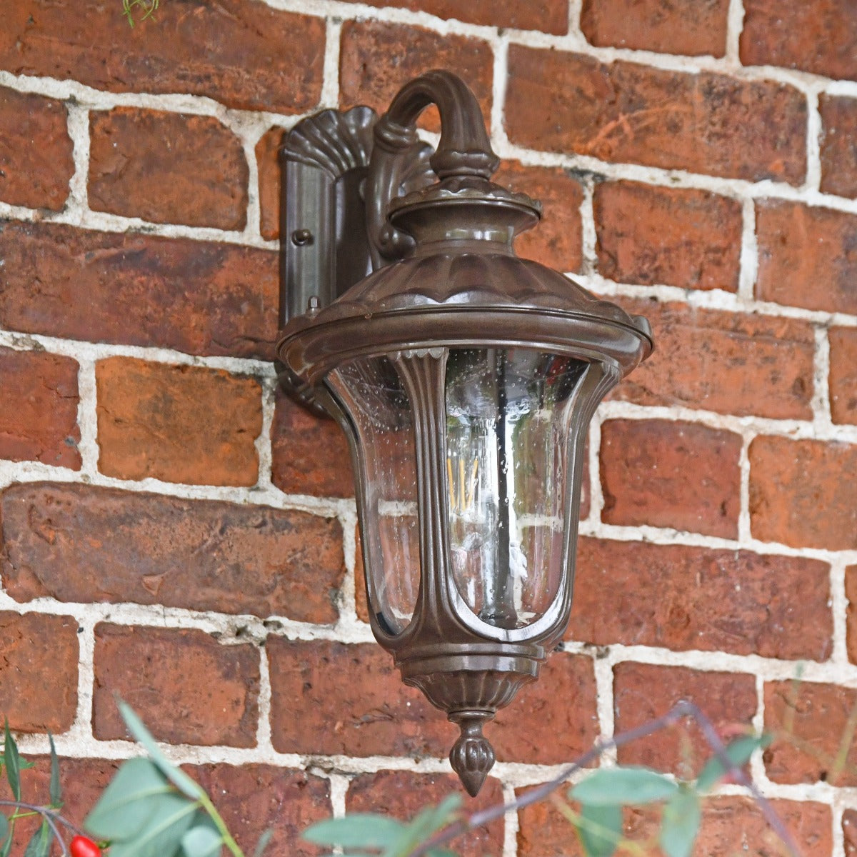 Wall Mounted Top Fix Traditional Lantern 