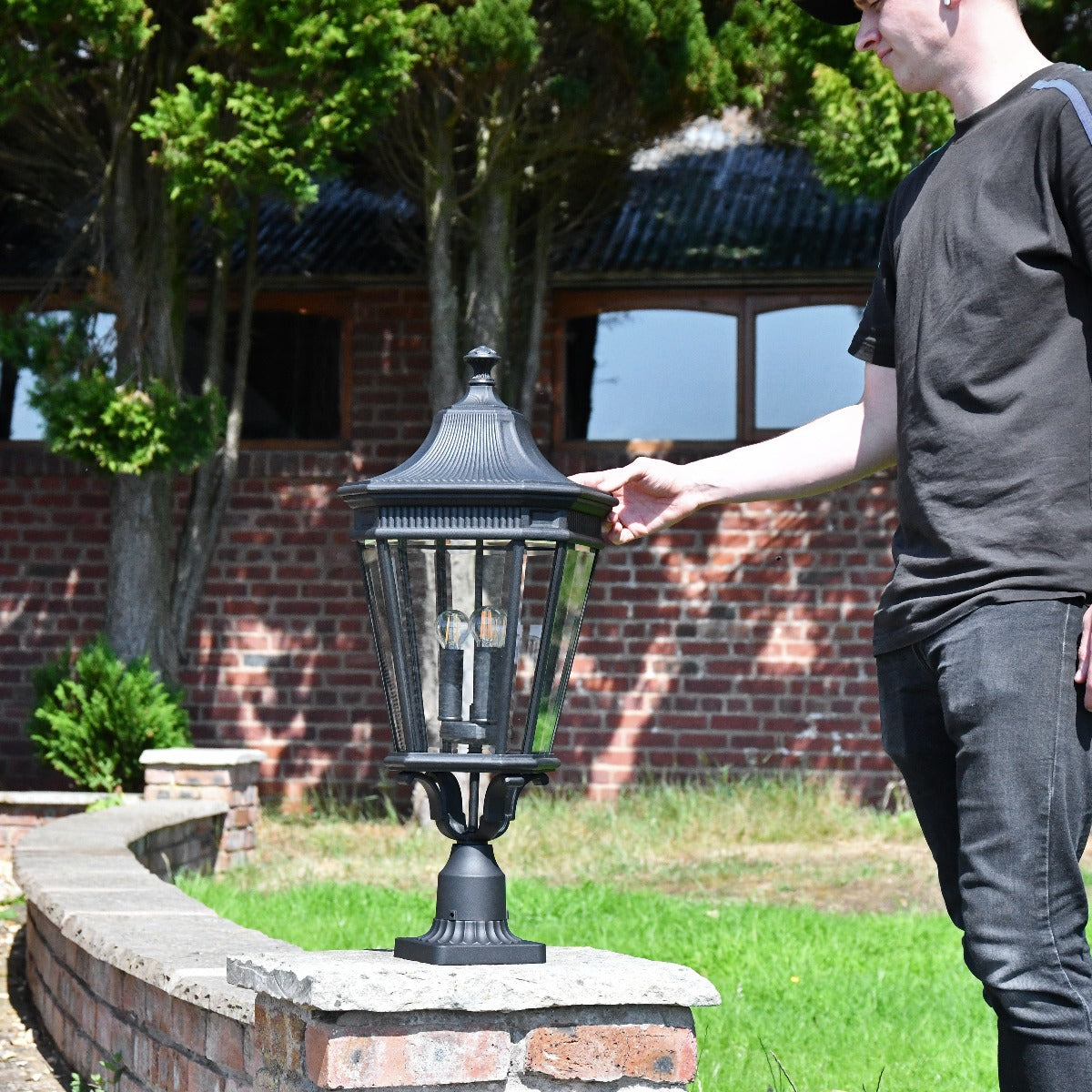 Large Traditional Pedestal Light with Sculpted Detailing Scale