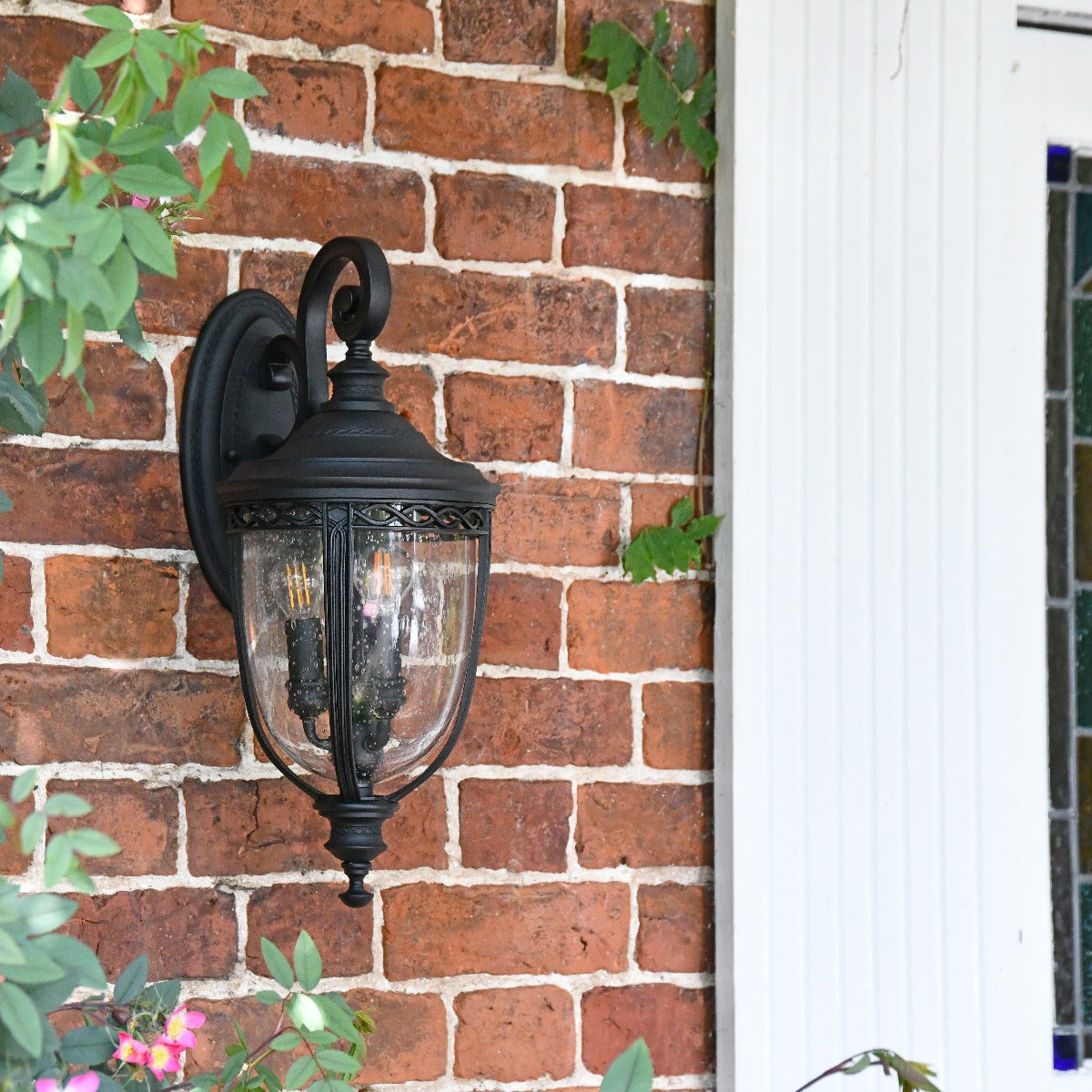 "The Chelford" Black Top Fix Traditional Wall Light
