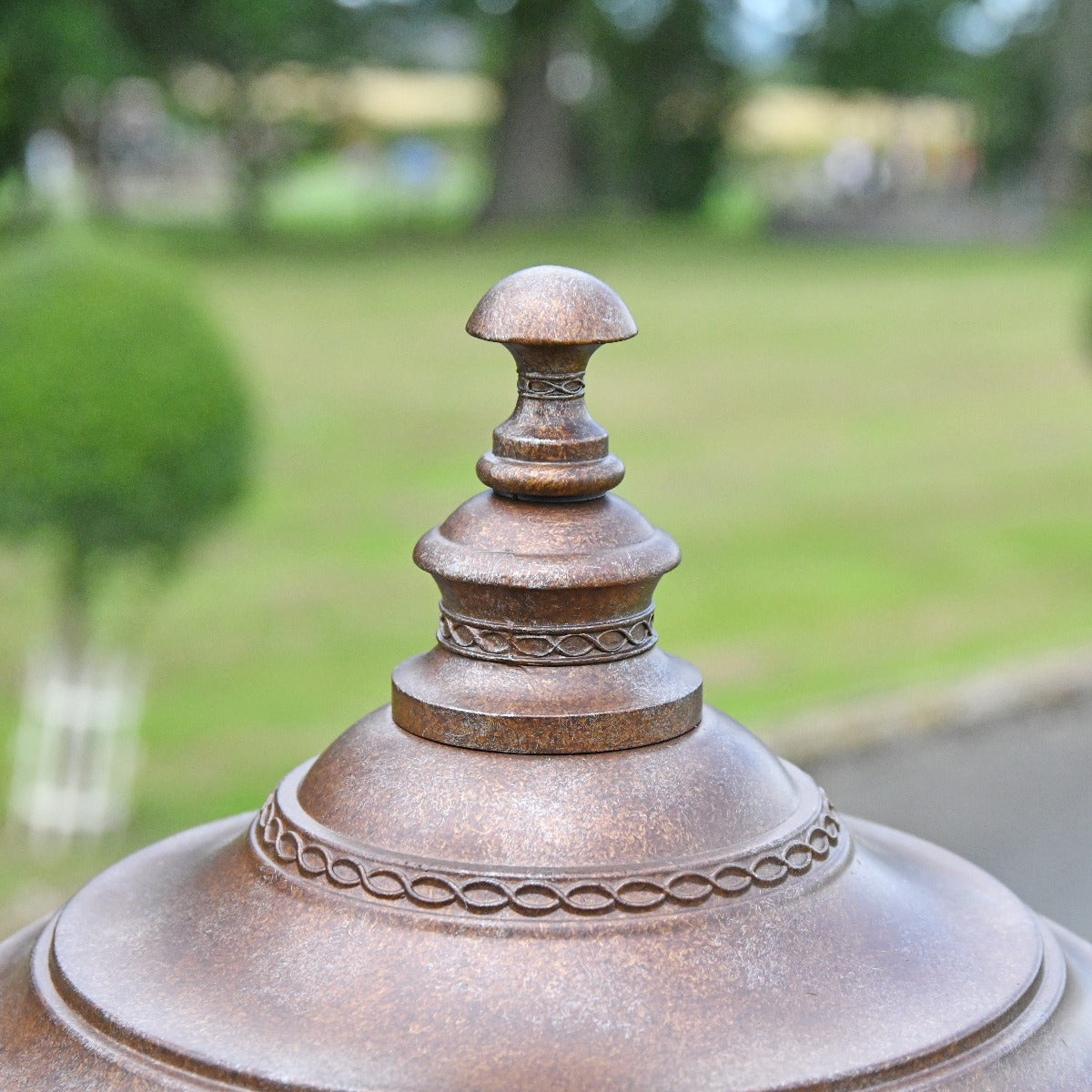 "The Rothford" Antique Bronze Beveled Glass Traditional Lamp Post 2.4m