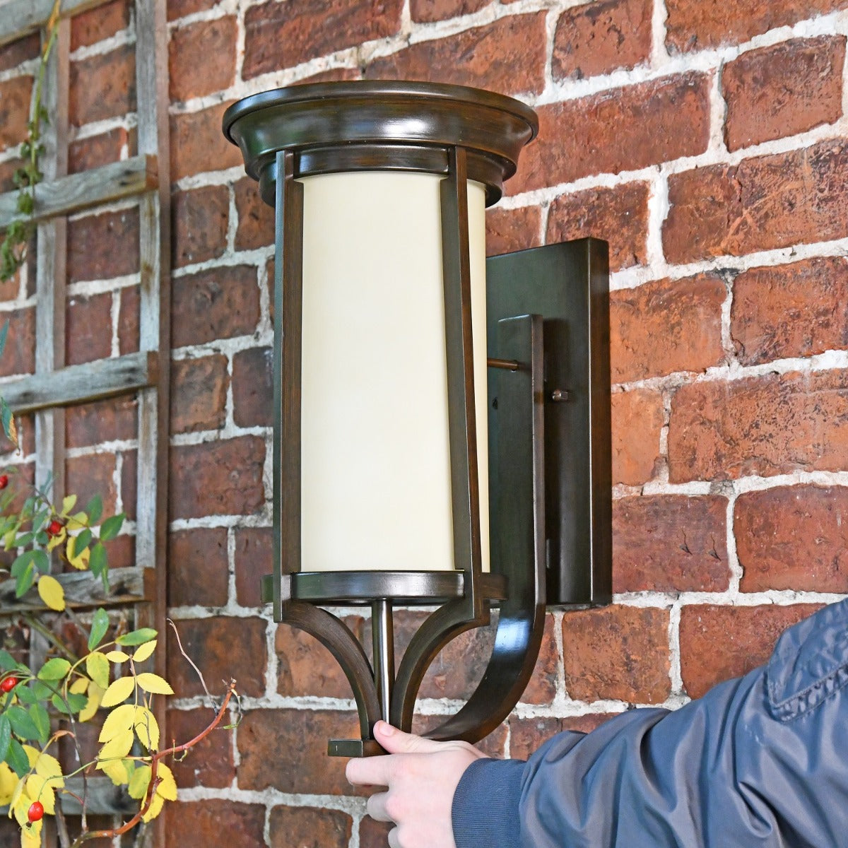 Bronze Geometric Wall Lantern 