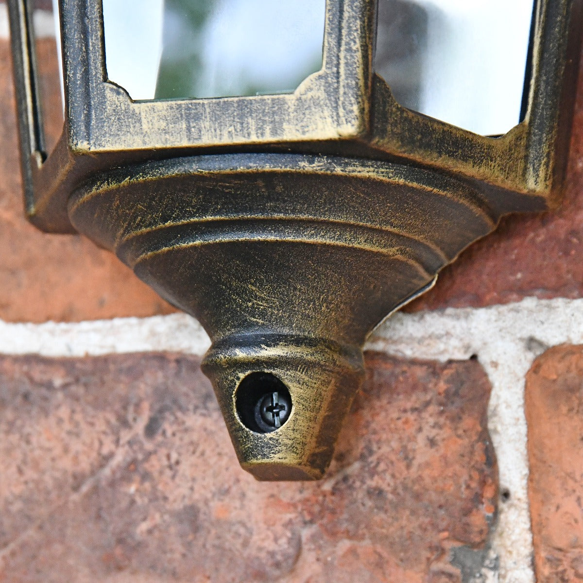 Antique Gold Traditional Flush Wall Lantern