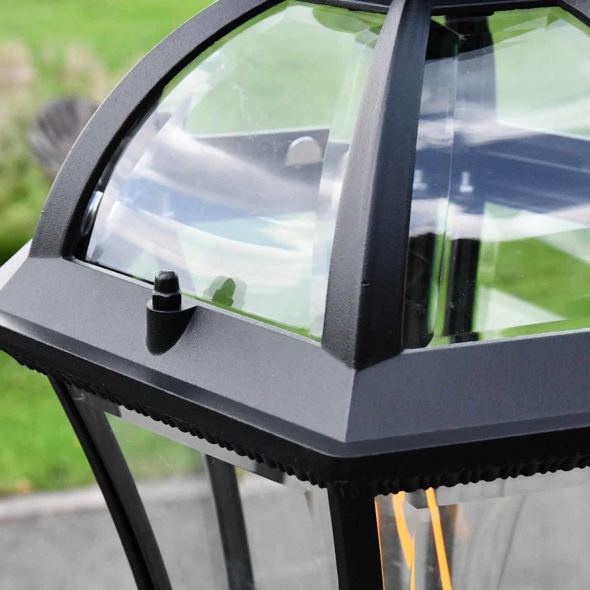 "The Westerdell" Black Garden Lamp Post