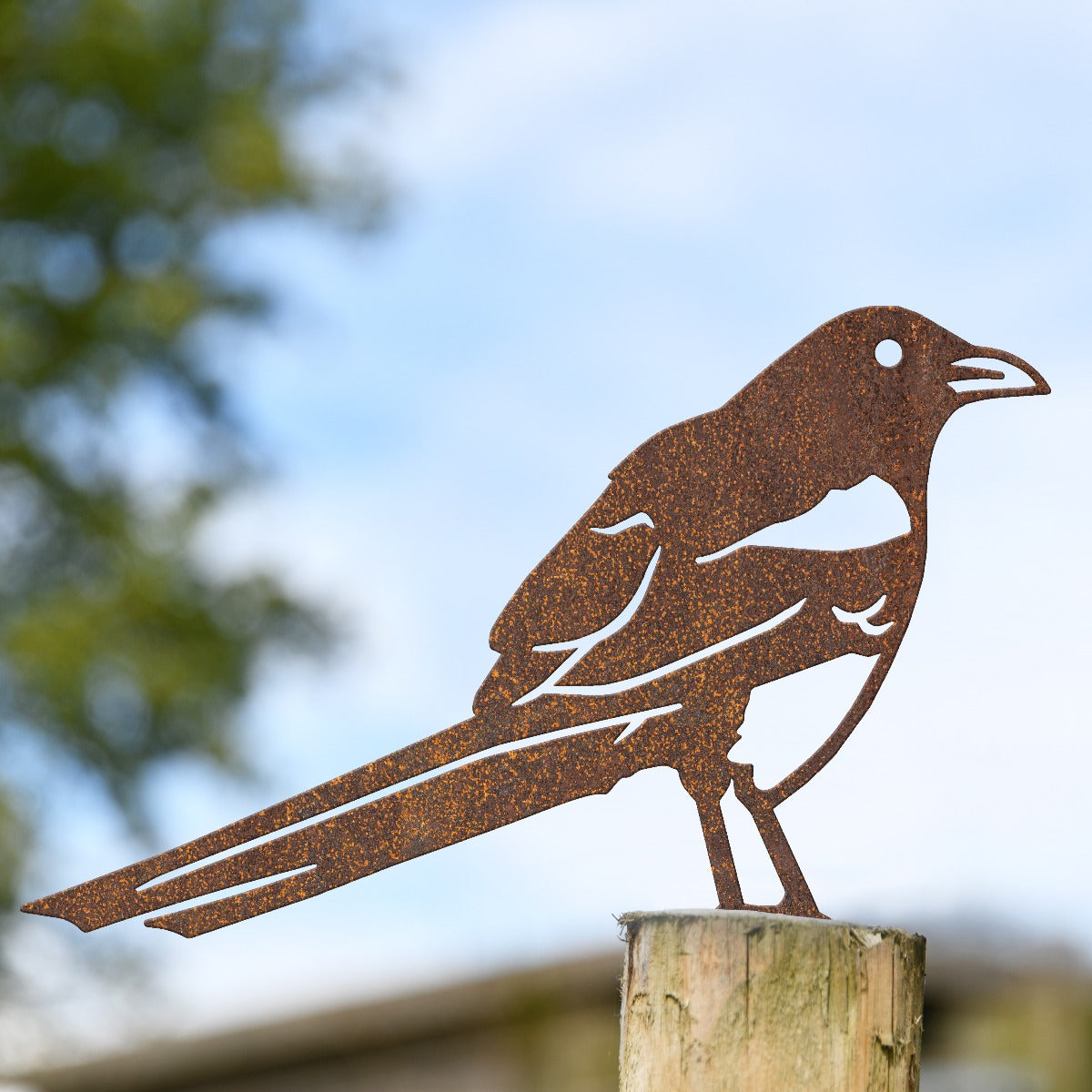 Magpie Garden Sheet Steel Fence Topper In Rustic