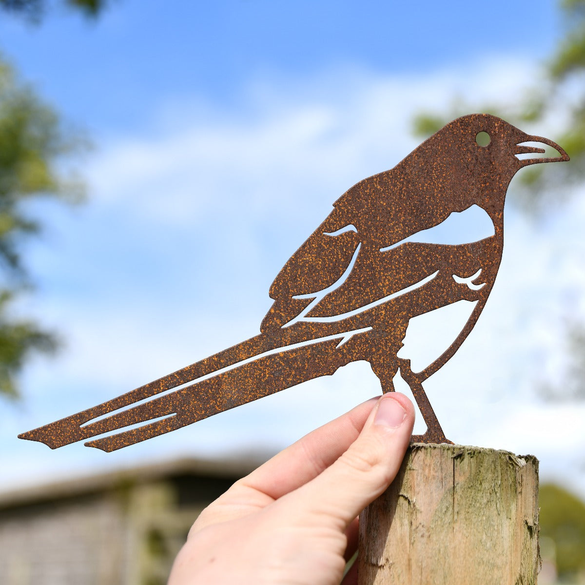 Magpie Garden Sheet Steel Fence Topper In Rustic