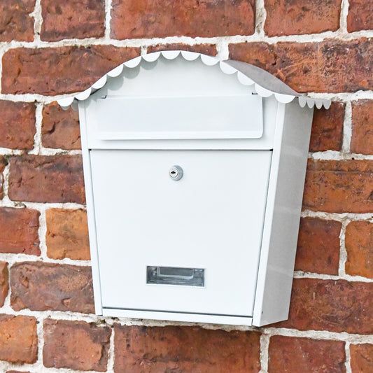Traditional Wall Mounted Lockable Post Box 