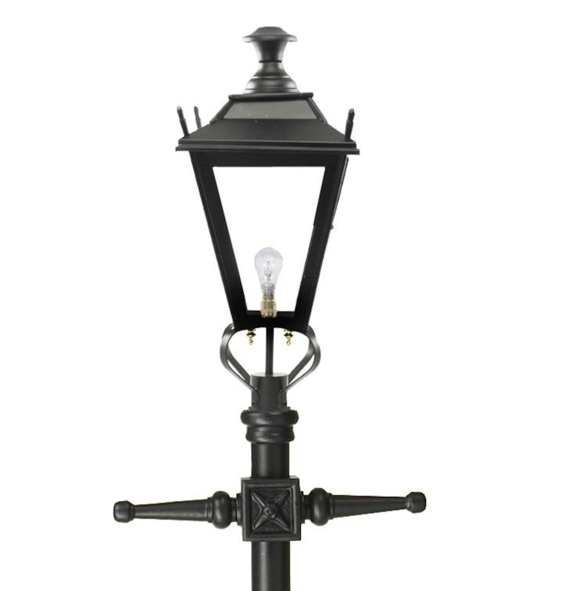 Close up of the black lantern 