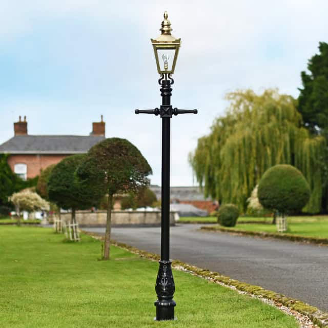 Used Polished Brass 'Kensington' Lamp Post 2.25m - thumbnail