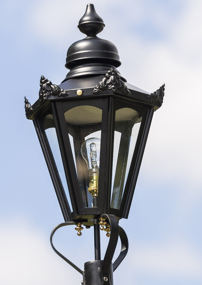 Close up of the hexagonal lantern