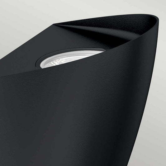 Modern "Fin" LED Wall light detail 1