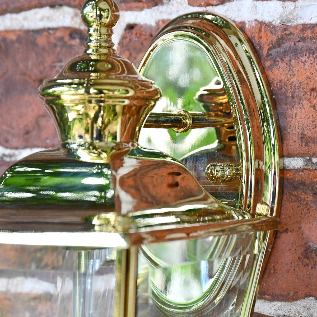 "Westcott" Polished Brass Traditional Wall Light