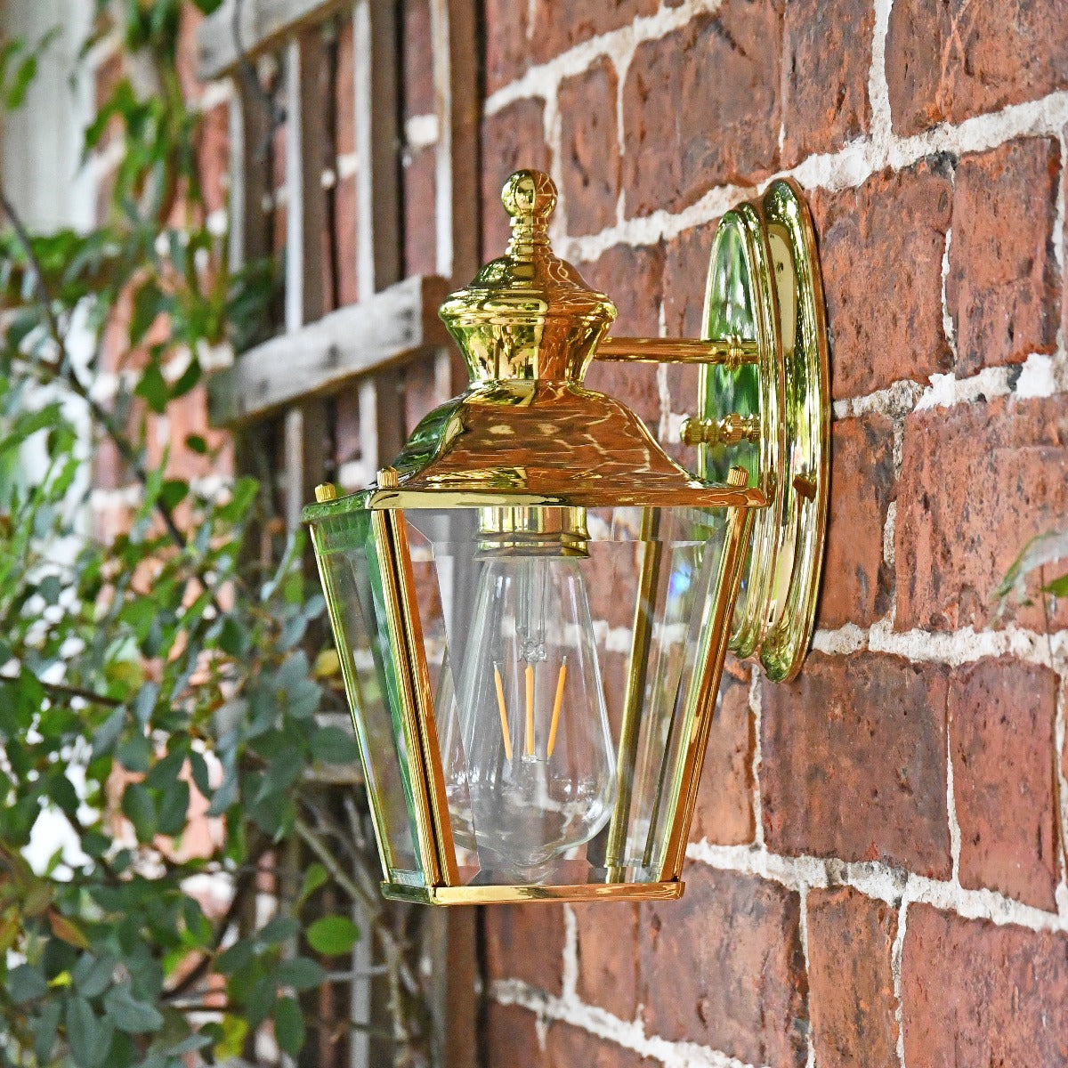 "Westcott" Polished Brass Traditional Wall Light