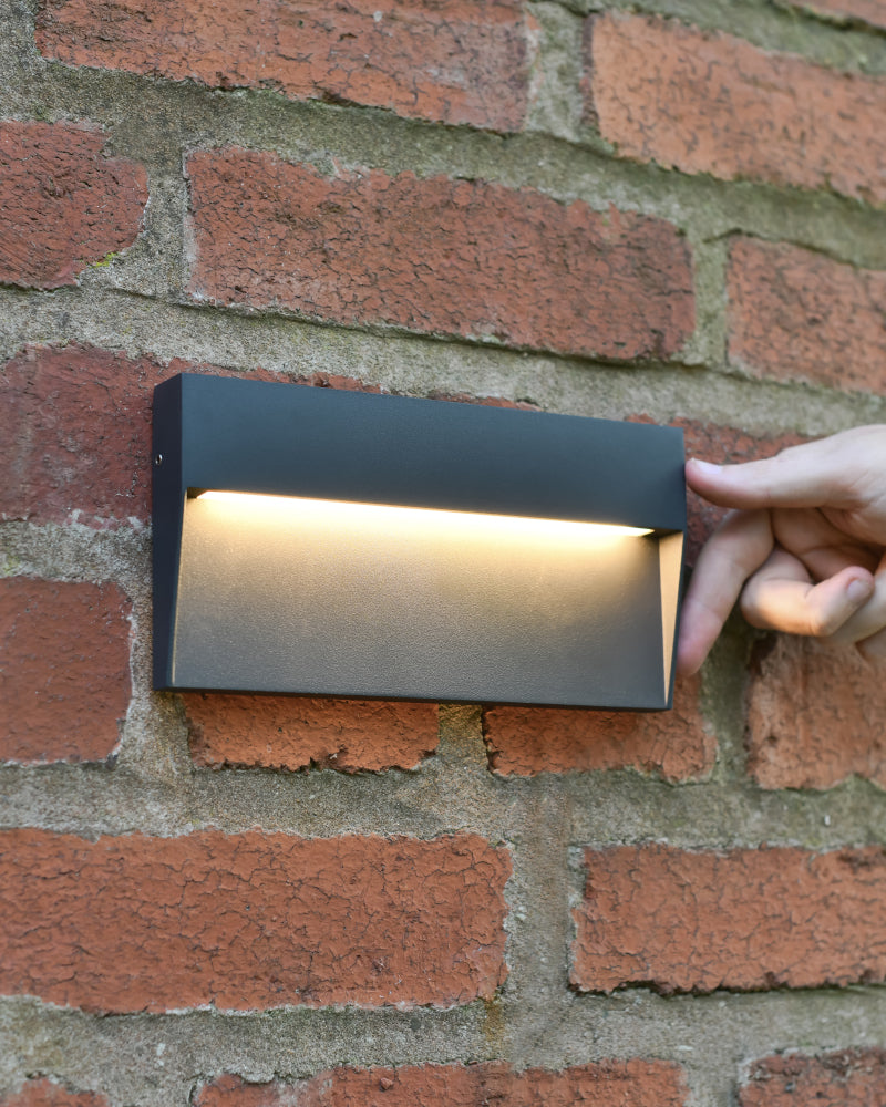 Life size scale of the 'Wharton' LED light