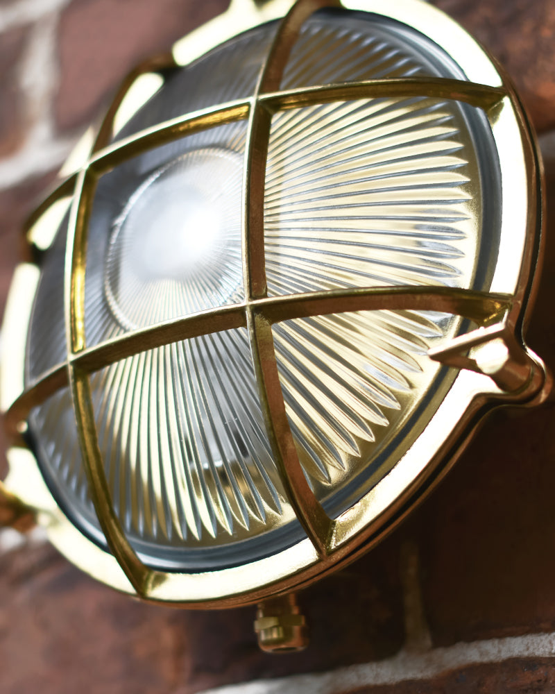 Underneath view of the nautical wall light 