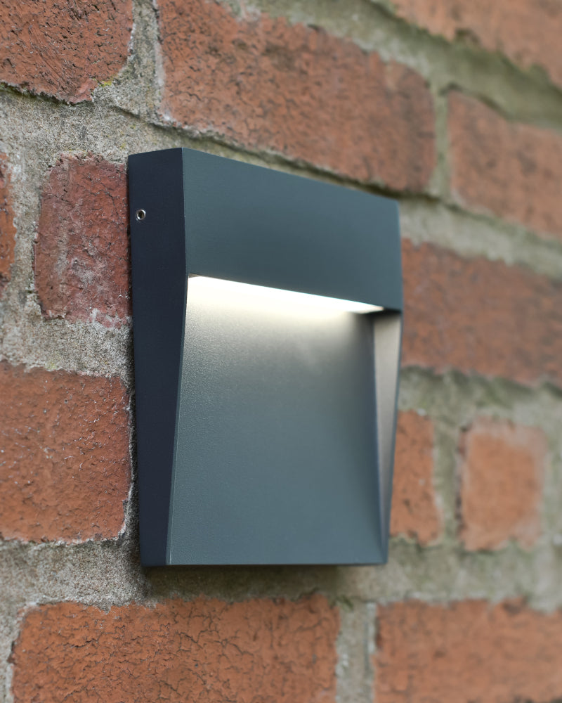 Side profile of the 'Wray' LED wall light