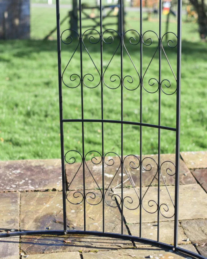 View of the gazebo fence 