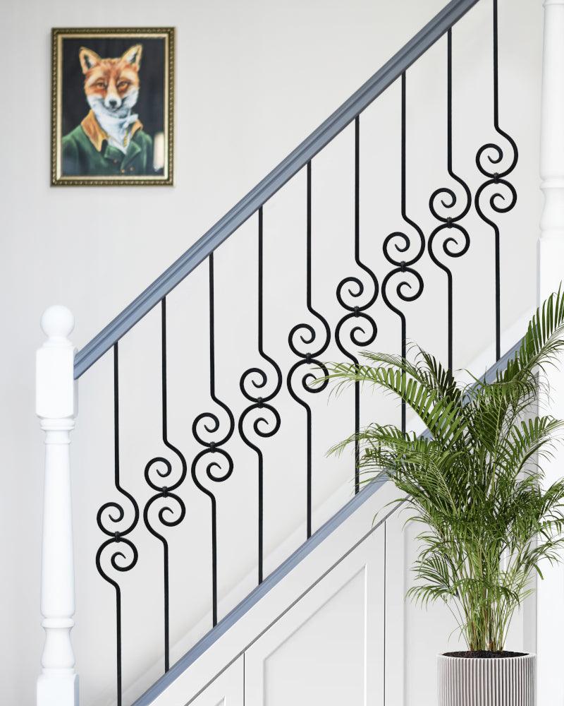 'Arley' Decorative Double Swirl Stair Spindle 
