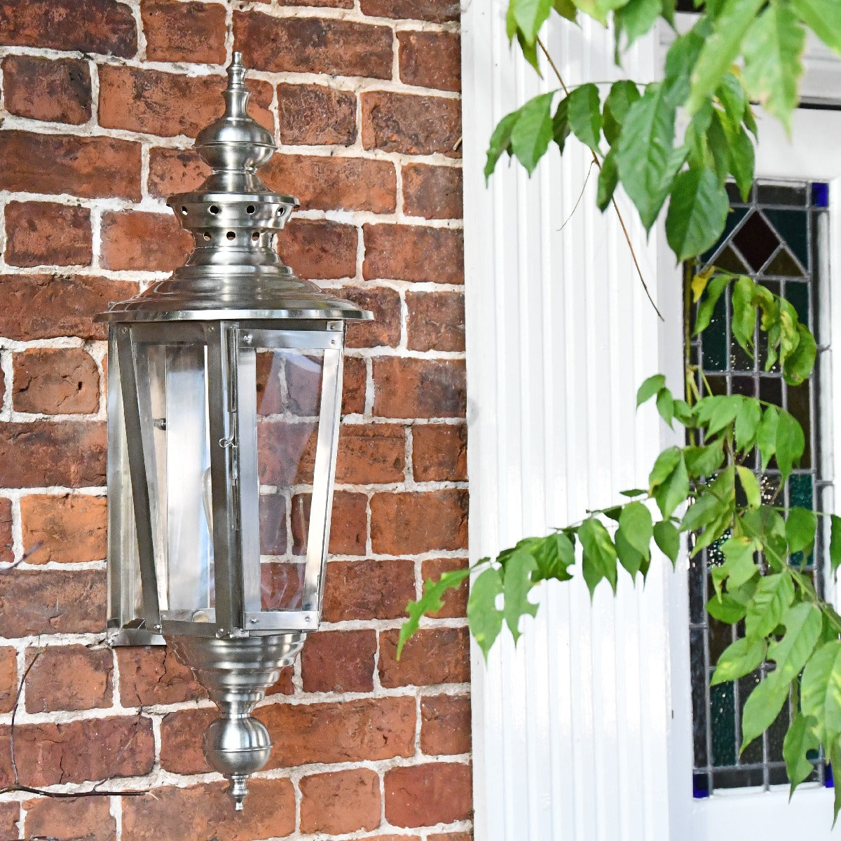 York Wall Light In Antique Silver