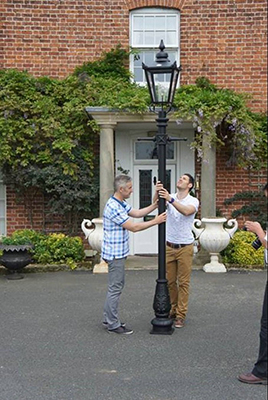 Lamp Post Scale Sizing Guide, How Tall Is An Average Lamp Postman