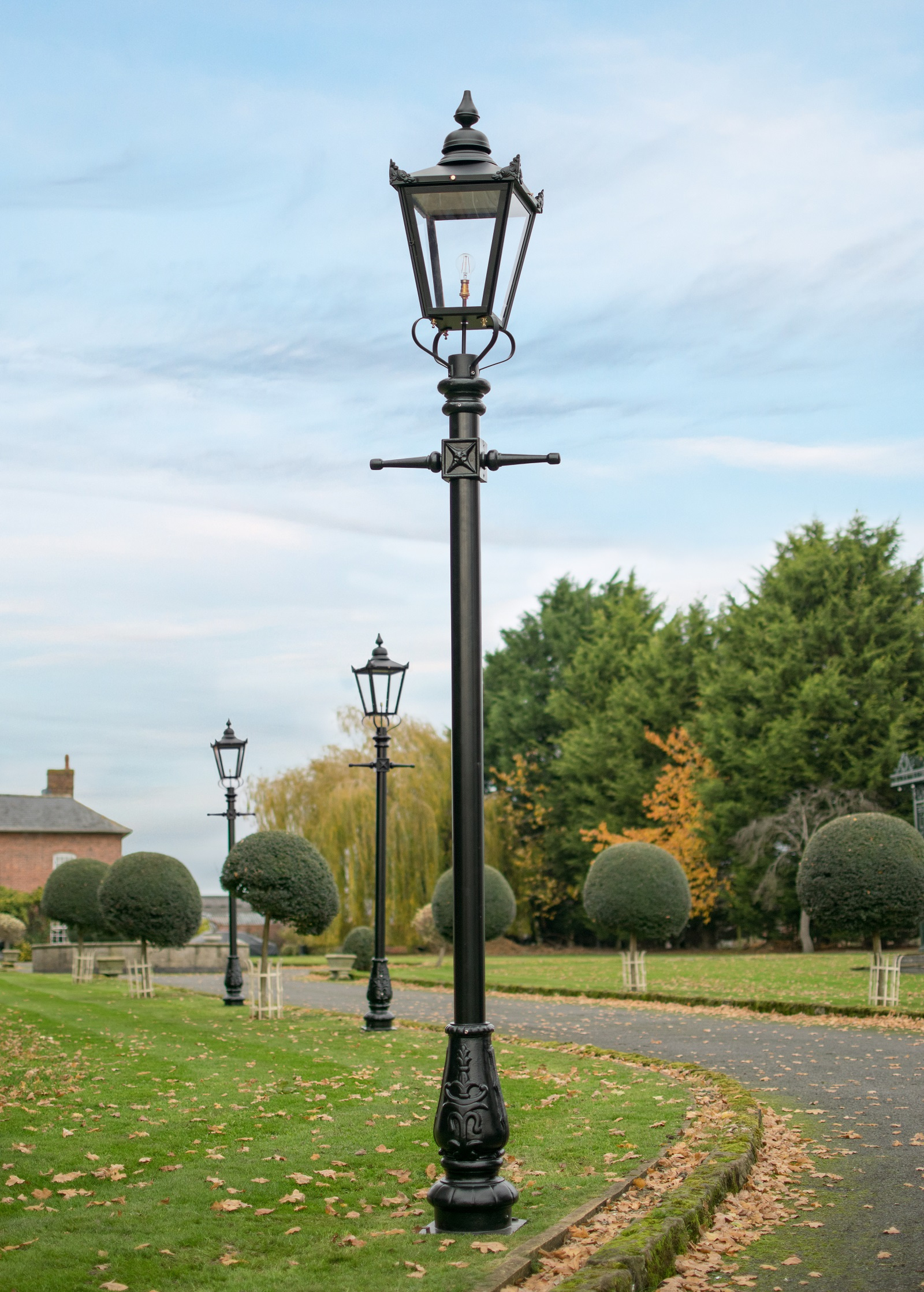 Large Victorian Lamp Post Set, How Much Does A Street Lamp Post Cost Uk