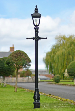 Stunning Kensington Garden Lamp Post In Black