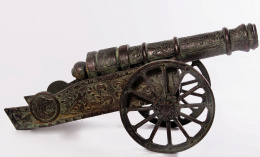 Cannon for themed pub or tavern