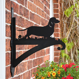 "Dachshund" Dog Garden Hanging Basket Bracket On Brick Wall