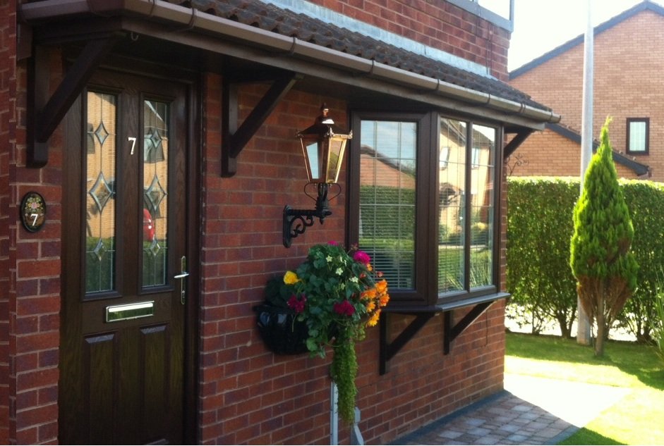 New Victorian Style Outdoor Black Wall Lamp Garden Door Light Lantern UK 